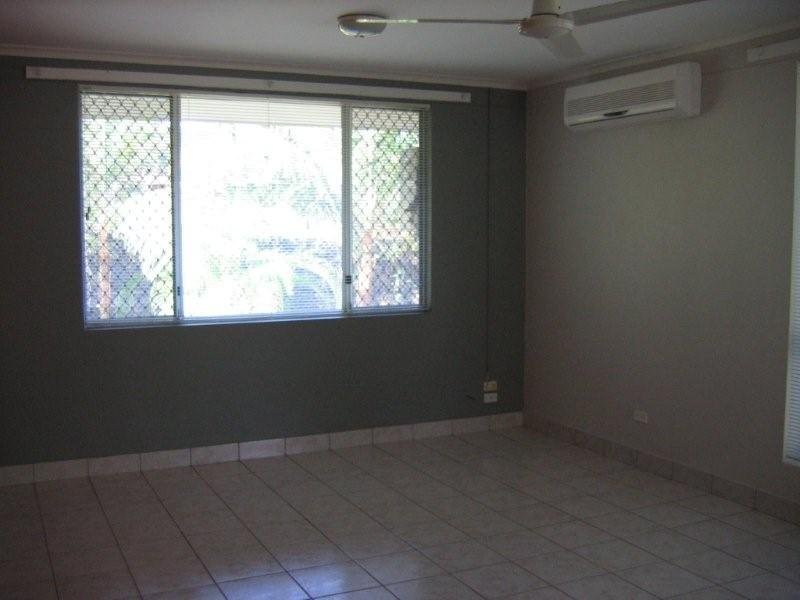 25 Priest Circuit, Gray NT 0830