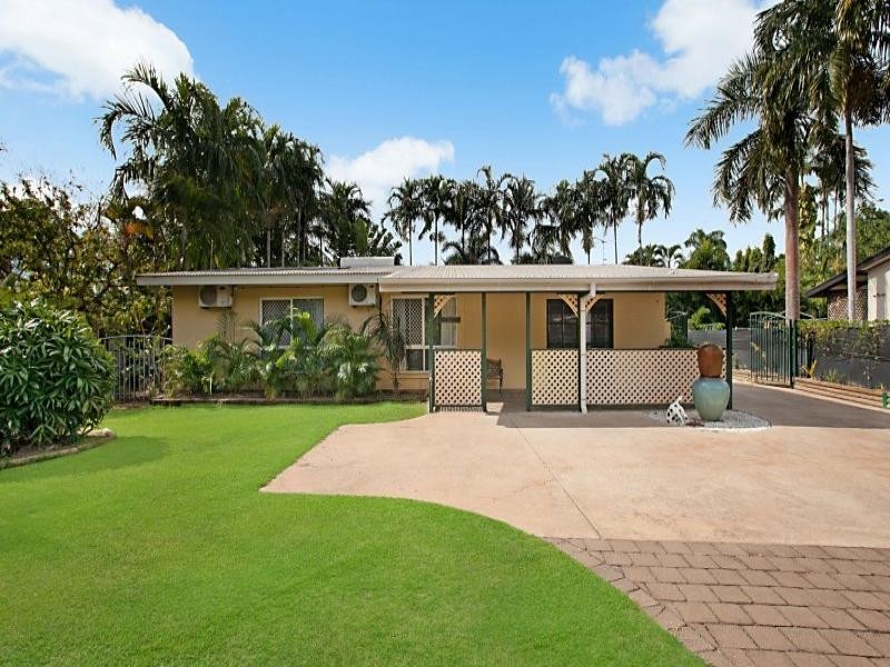 4 Buckland Court, Moulden NT 0830