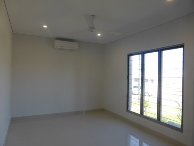 4 Rayney Street, Durack NT 0830