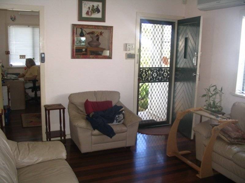 84 Mcconaghy Street, Mitchelton QLD 4053