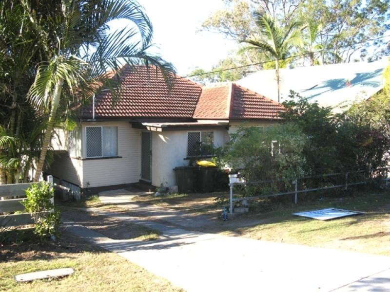 42 Fourteenth Avenue, Kedron QLD 4031