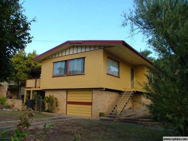 10 Cranbourne Street, Chermside West QLD 4032