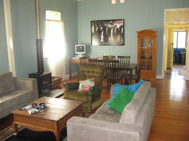 245 Days Road, Grange QLD 4051