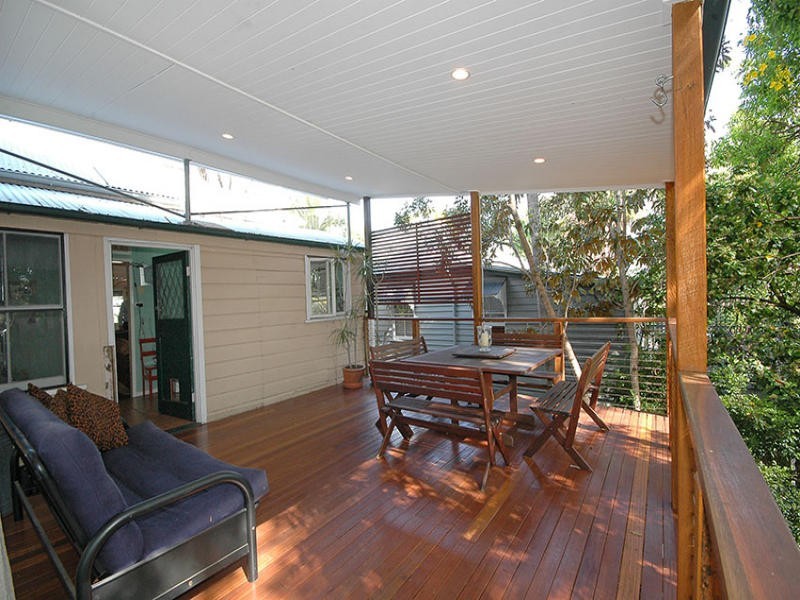 10 Ella Street, Red Hill QLD 4059