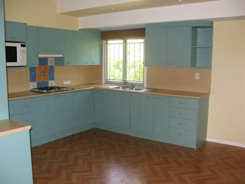 12 Dorrigo Street, Stafford Heights QLD 4053