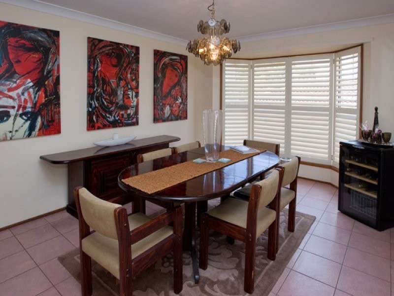 16 Grenadier Court, Runcorn QLD 4113