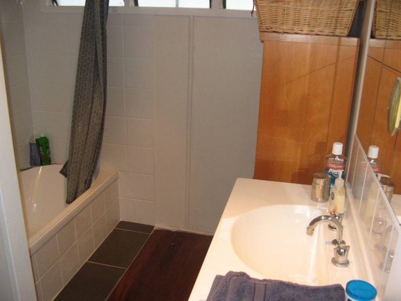 183 Appleby Road, Stafford Heights QLD 4053