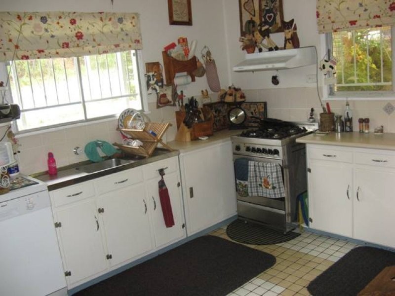 2 Alcester Street, Grange QLD 4051