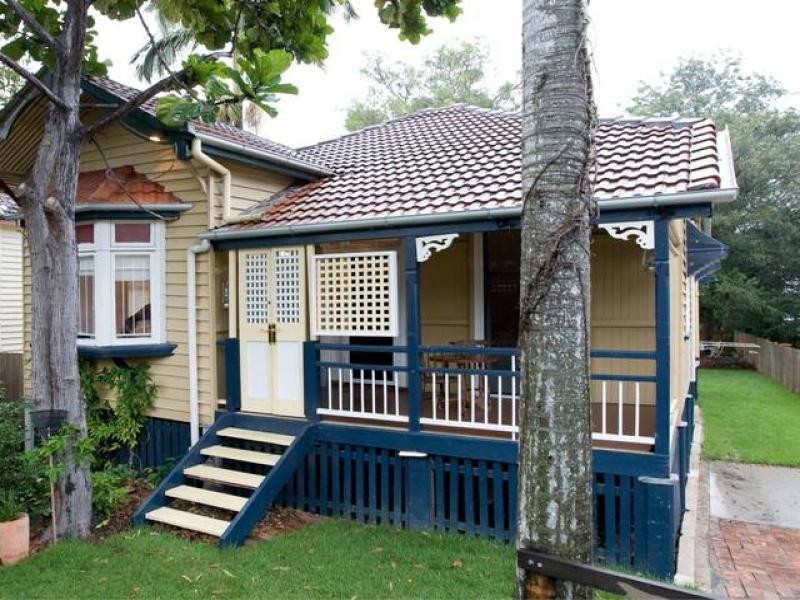 118 Albion Road, Windsor QLD 4030