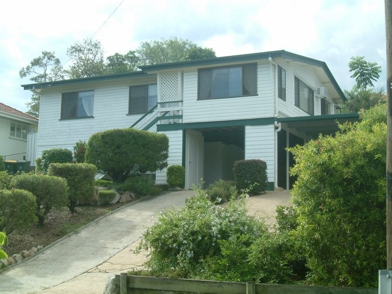62 Falkirk Street, Stafford Heights QLD 4053