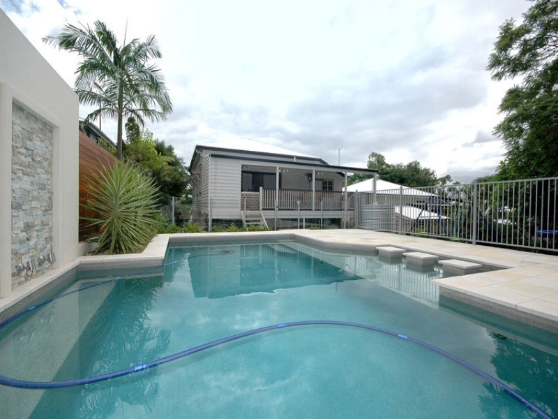 35 Billington Street, Alderley QLD 4051