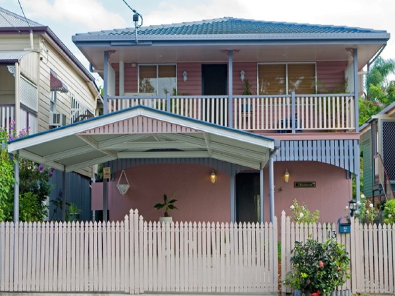 13 McIntyre Street, Wooloowin QLD 4030