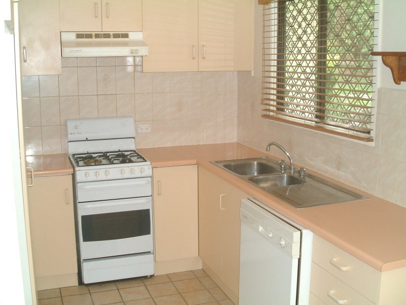 62 Falkirk Street, Stafford Heights QLD 4053