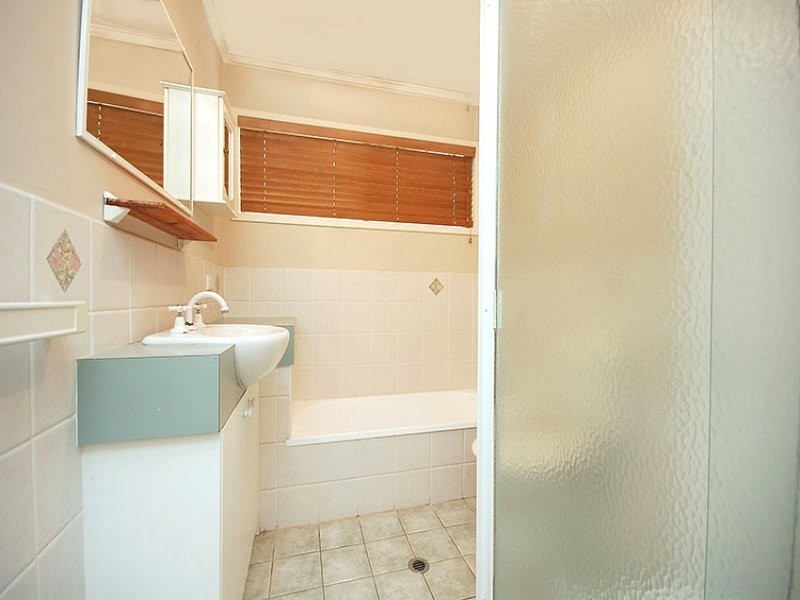 62 Falkirk Street, Stafford Heights QLD 4053