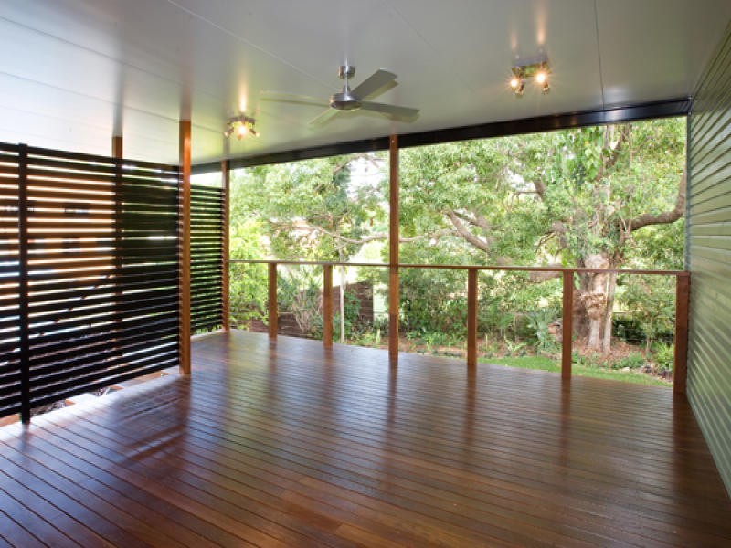 254 Kitchener Road, Stafford Heights QLD 4053