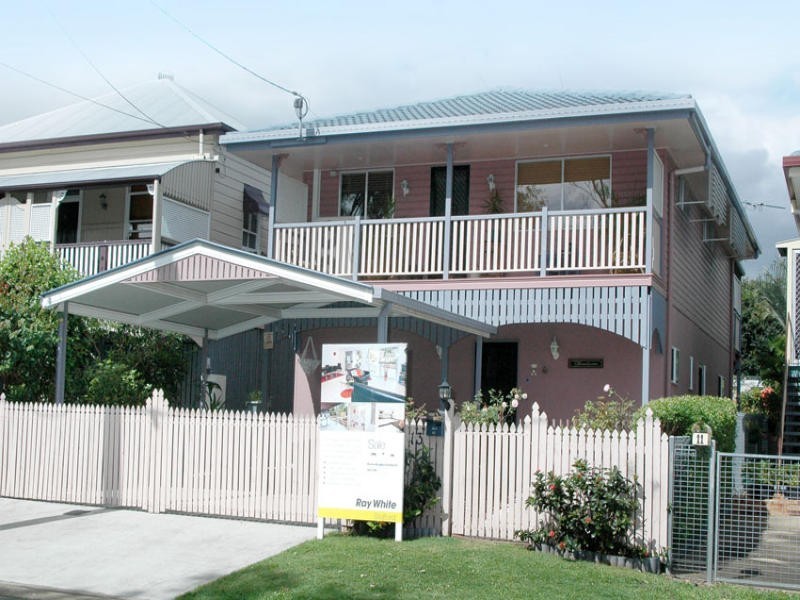 13 McIntyre Street, Wooloowin QLD 4030