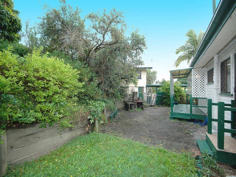 62 Falkirk Street, Stafford Heights QLD 4053