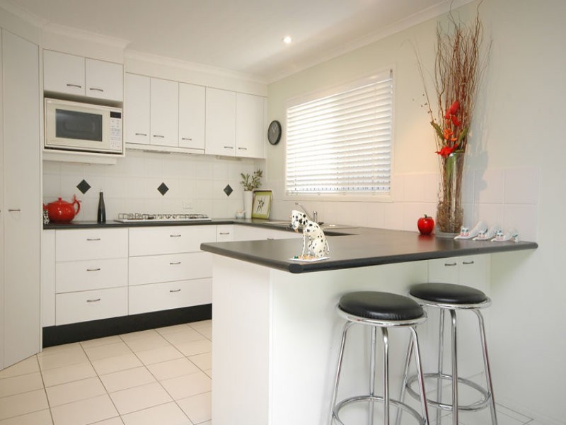 13 McIntyre Street, Wooloowin QLD 4030