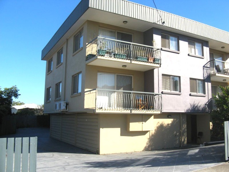 67 Sixth Avenue, Kedron QLD 4031