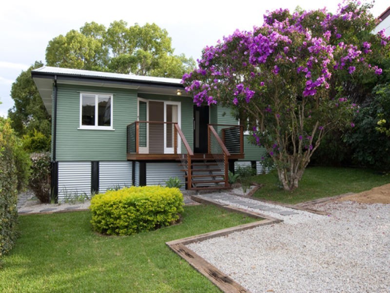 254 Kitchener Road, Stafford Heights QLD 4053