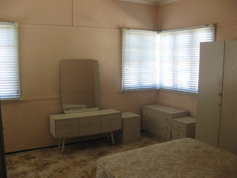 136 Clifford Street, Stafford Heights QLD 4053