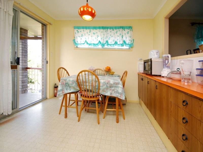 1 Belfort Street, Stafford Heights QLD 4053