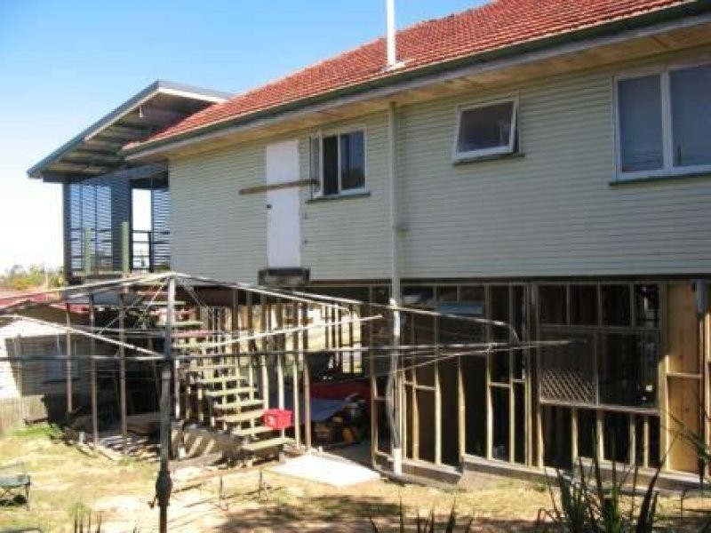 10 Wilgarning Street, Stafford Heights QLD 4053