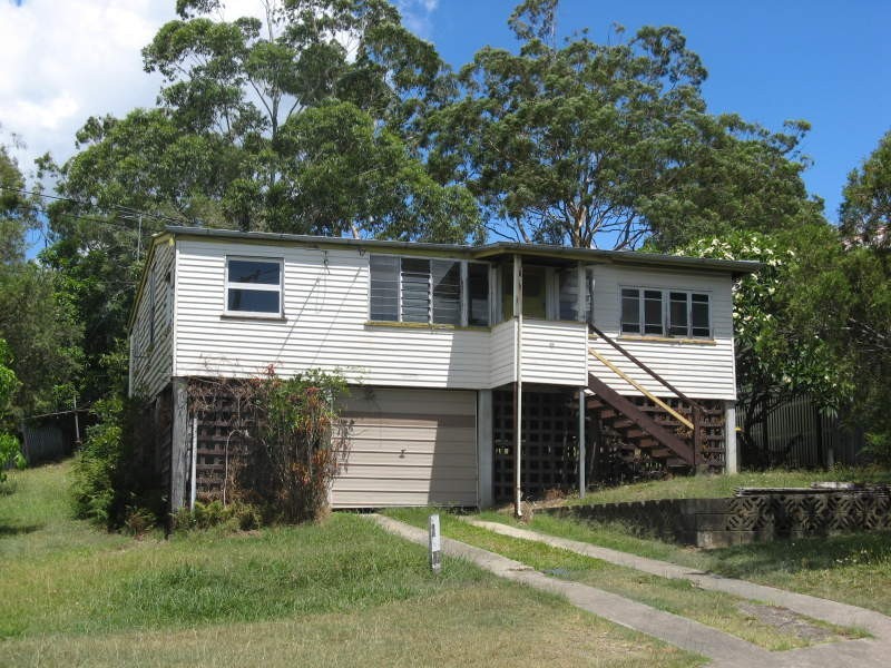 26 Barton Street, Everton Park QLD 4053