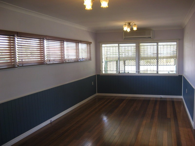 23 Chigwell Street, Wavell Heights QLD 4012