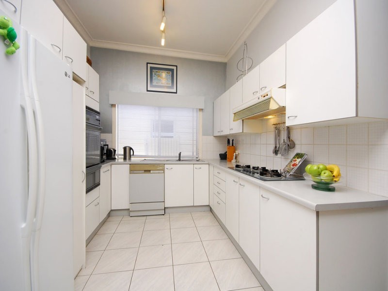 98 Swan Street, Gordon Park QLD 4031