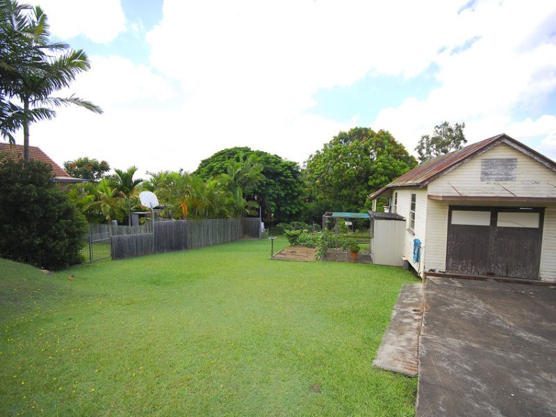 70 MINIMINE STREET, Stafford QLD 4053