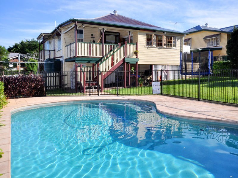 37 Wallin Street, Kedron QLD 4031