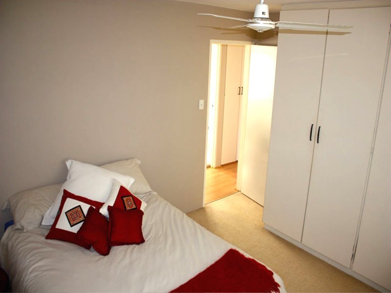 2/64 Alva Terrace, Gordon Park QLD 4031