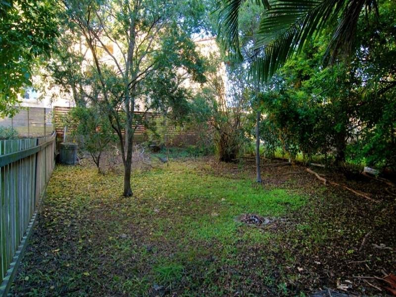 11 Ramsay Street, Kedron QLD 4031