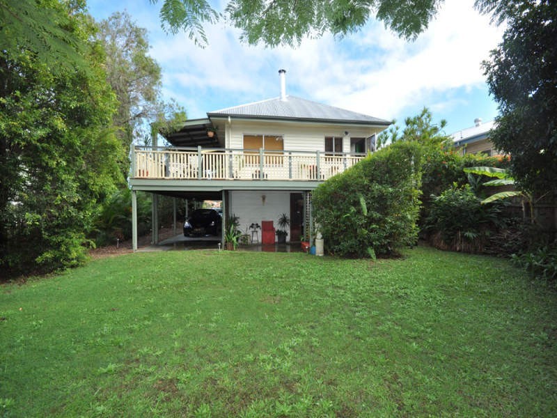 15 Montrose Street, Gordon Park QLD 4031