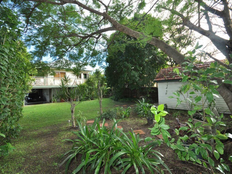 15 Montrose Street, Gordon Park QLD 4031