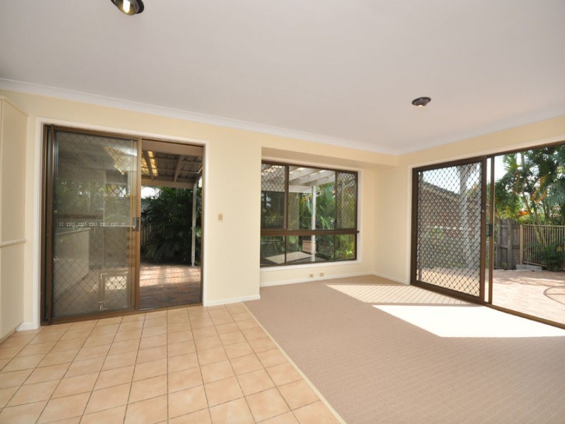 40 Hagman Street, Stafford Heights QLD 4053