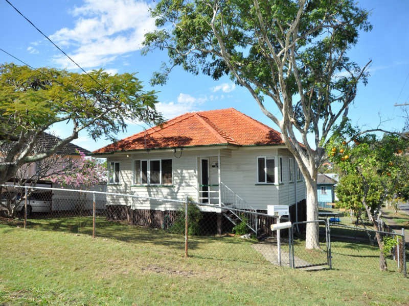 12 Namoi Street, Stafford QLD 4053