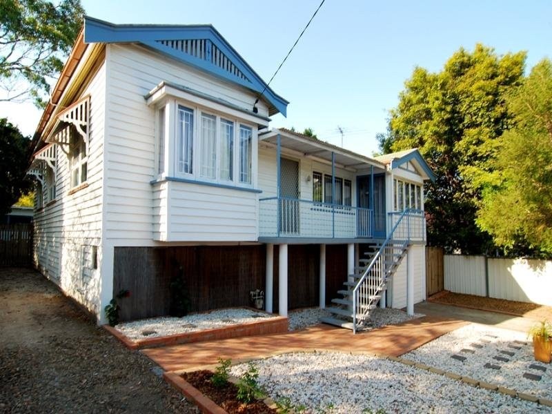 7 Wallin Street, Kedron QLD 4031