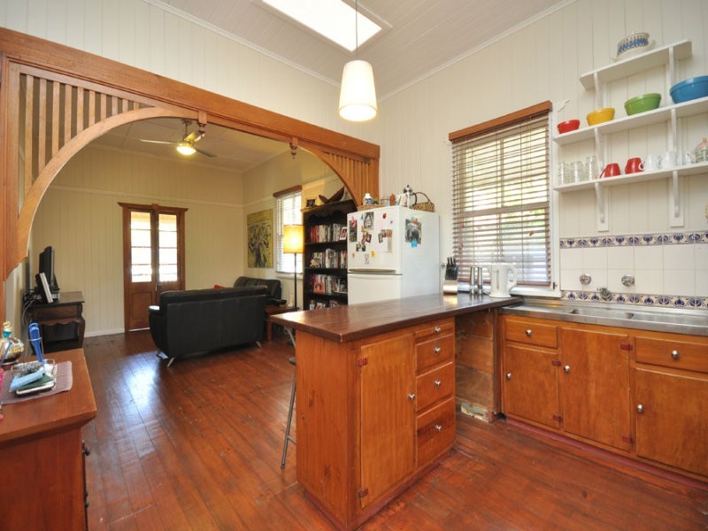 32 Rawson Street, Wooloowin QLD 4030