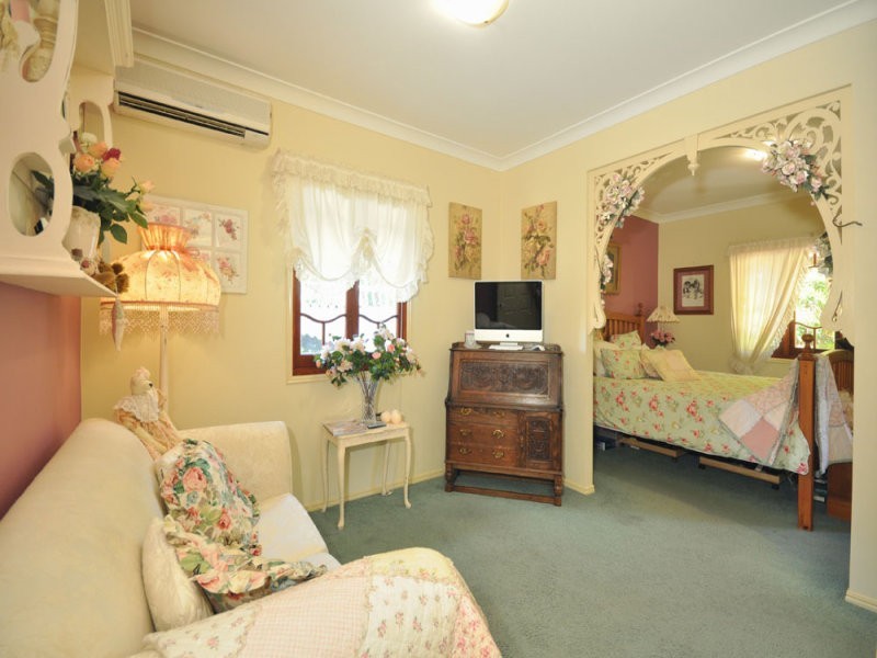 1 Hazelnut Close, Warner QLD 4500