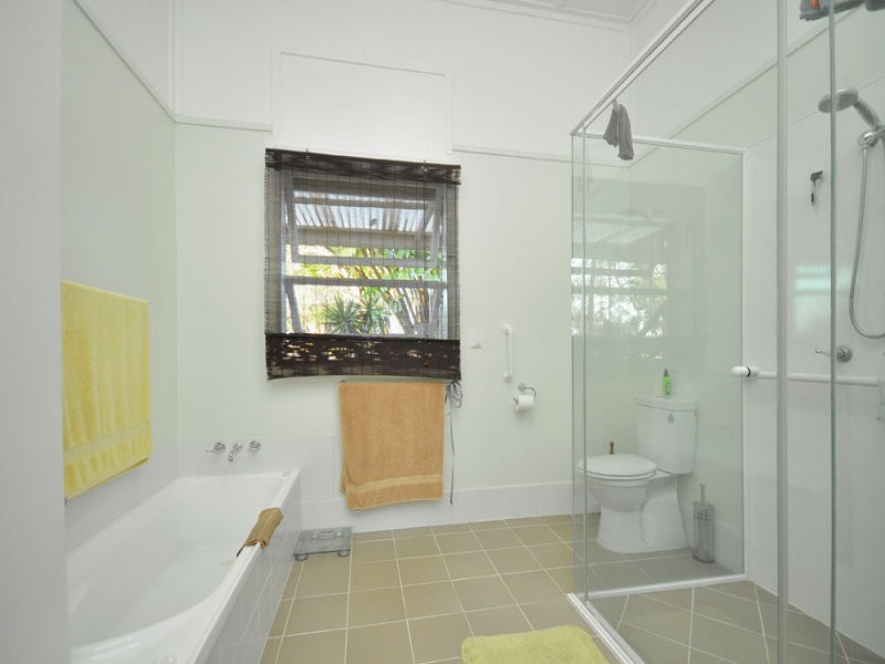 10 Kankool Street, Stafford QLD 4053