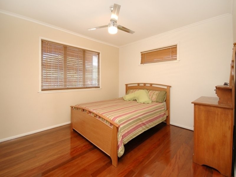 13 Croker Street, Aspley QLD 4034