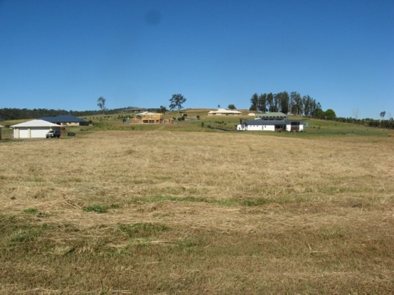 6 Sovereign Way, Samford Valley QLD 4520