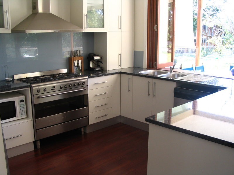 10 Twelfth Avenue, Kedron QLD 4031