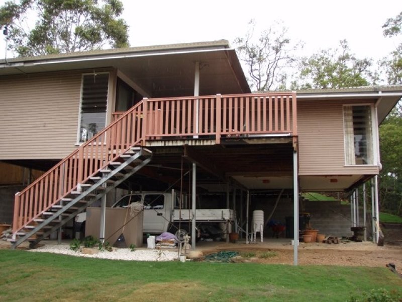 19 Normanton Street, Stafford Heights QLD 4053