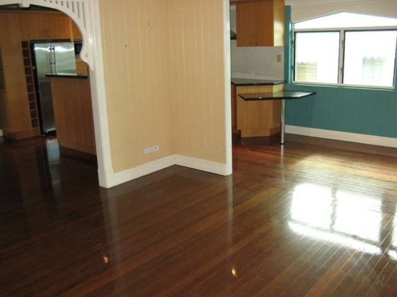 68 Winchester Street, Hamilton QLD 4007