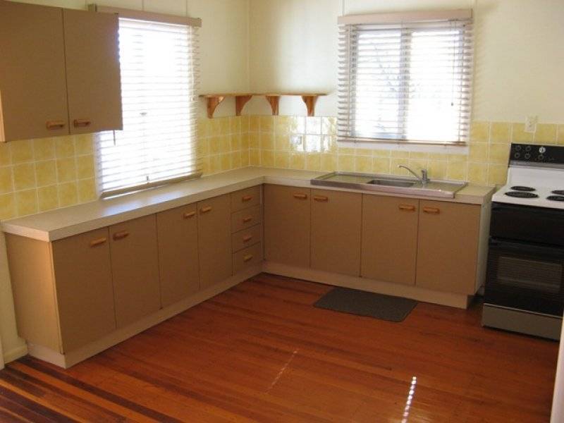 271 Kitchener Road, Stafford Heights QLD 4053