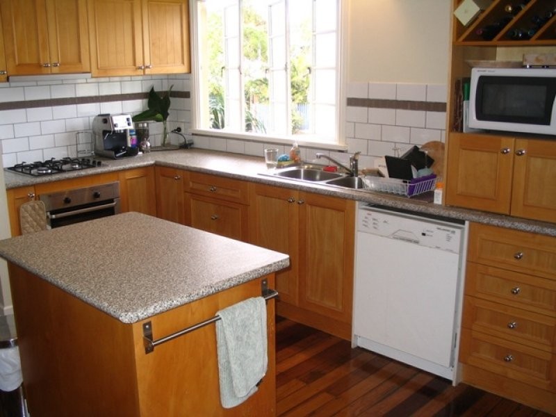 9 North Street, Kedron QLD 4031