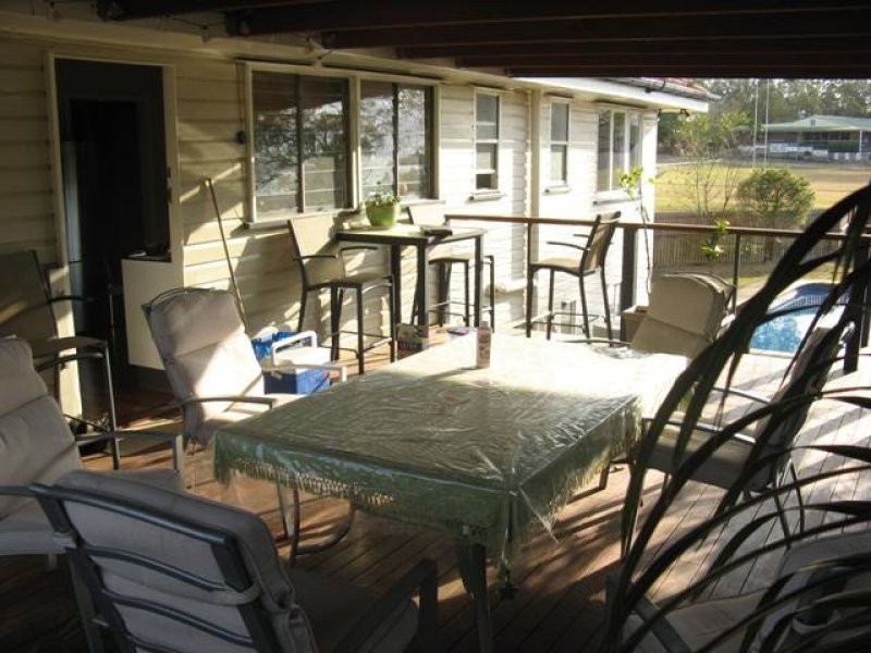 6 Cheviot Street, Grange QLD 4051